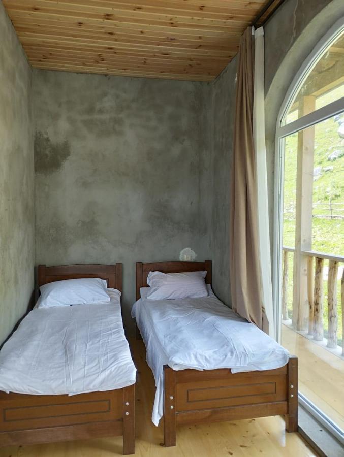 Guesthouse Ellie- Elisabeth Adishi Exterior foto